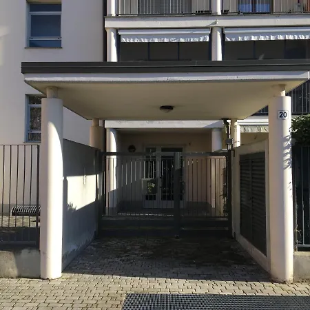 Sentirsi A Casa, Vicini All'humanitas *